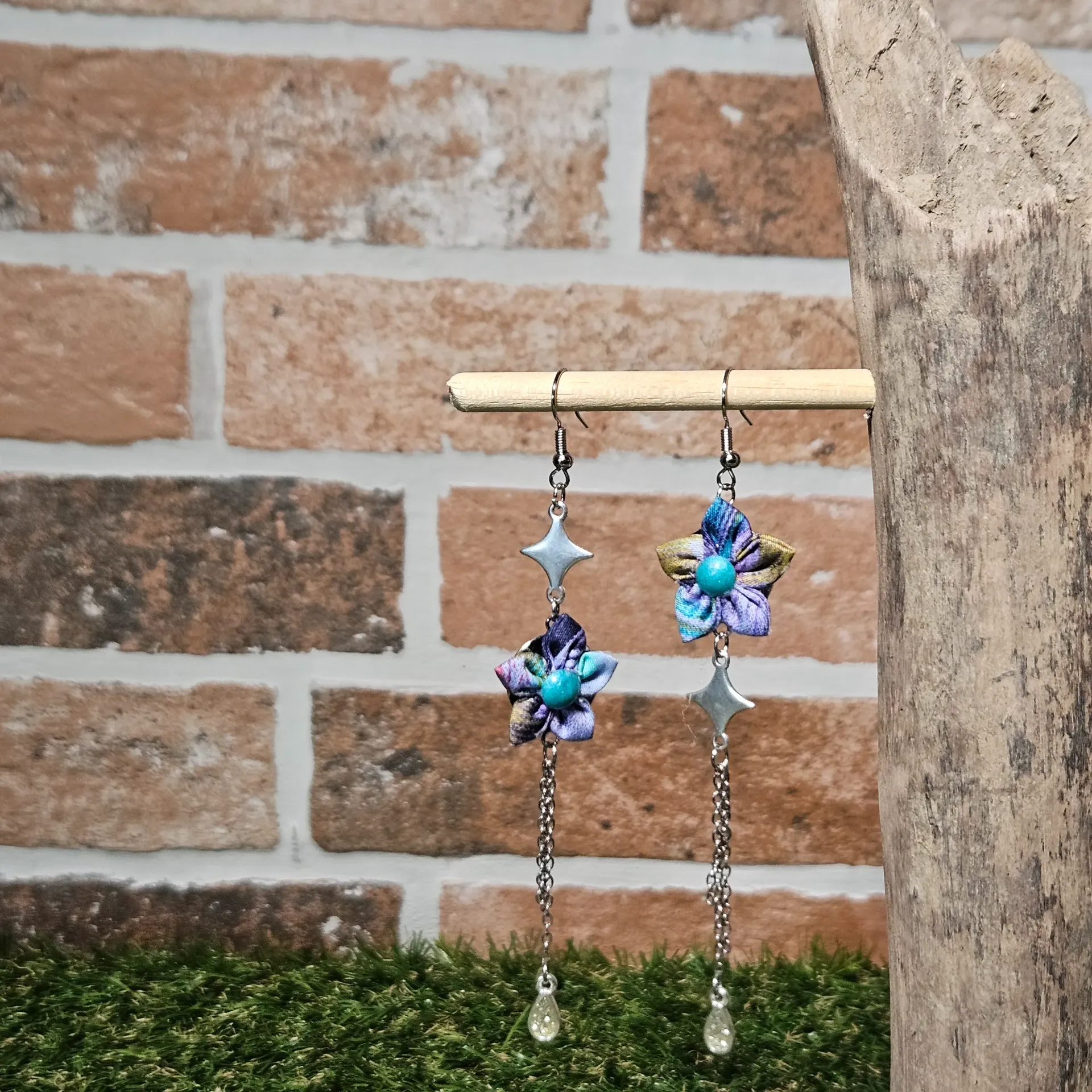 Boucles d'oreilles florales argentés Ondée stellaire
